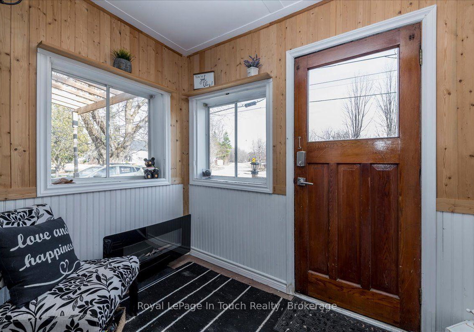 4-gray-street-severn-ontario-s13550662
