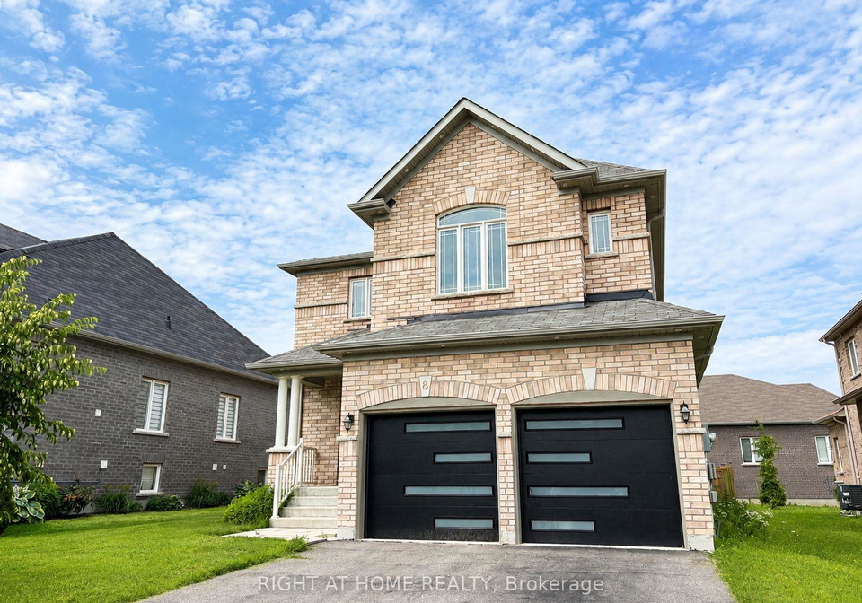 8-pearl-street-wasaga-beach-ontario-s13552264