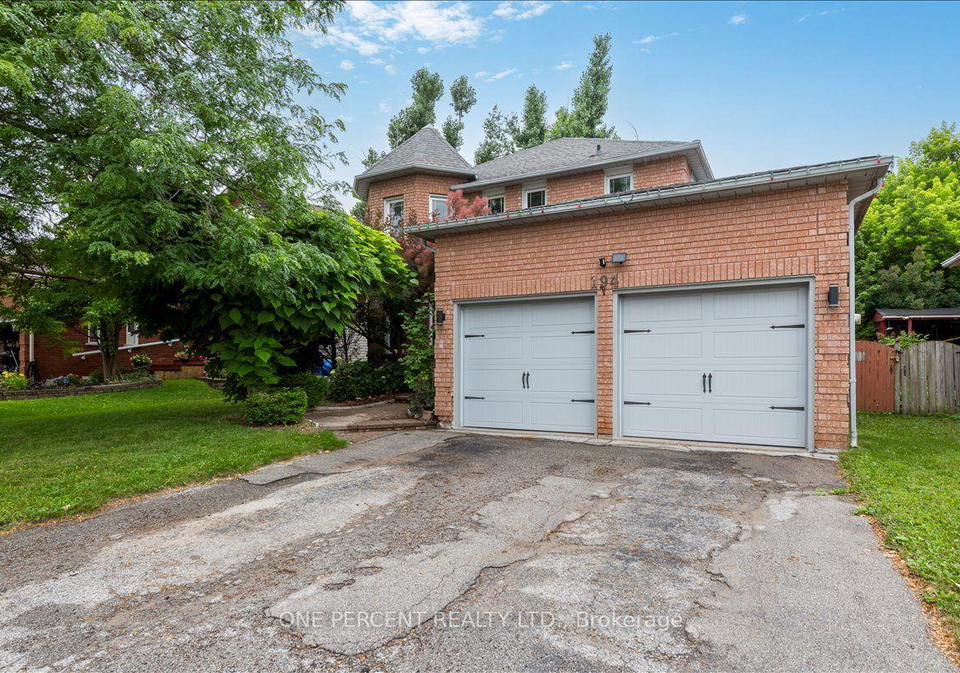 194-w-livingstone-street-w-barrie-ontario-s13552718