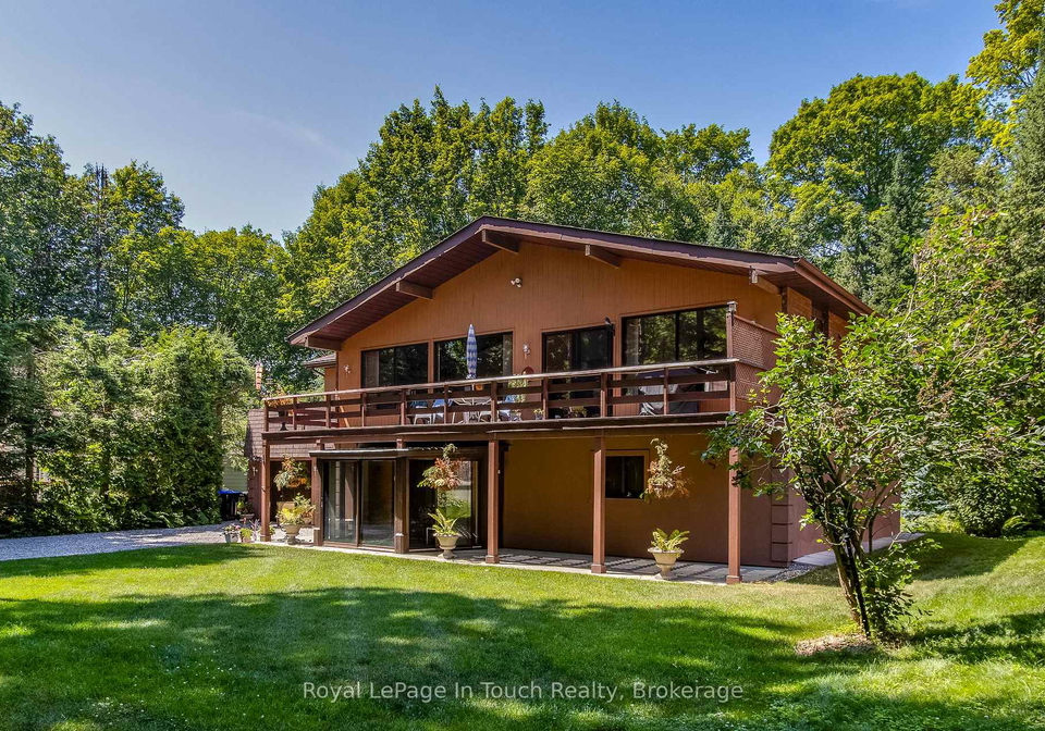 12-lincoln-avenue-tiny-ontario-s13552842
