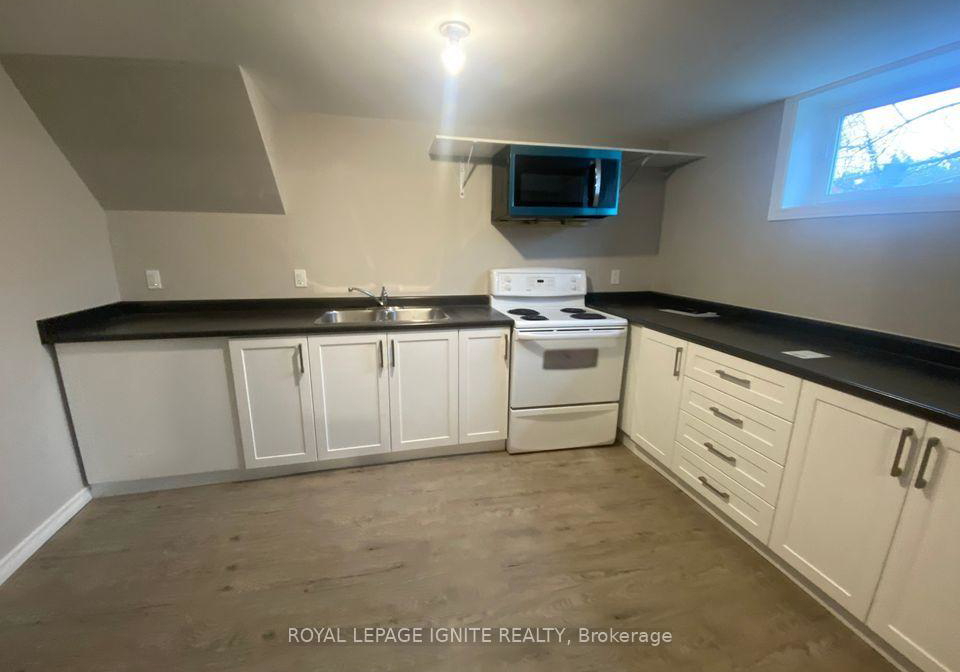 65-hickling-trail-barrie-ontario-s13554006