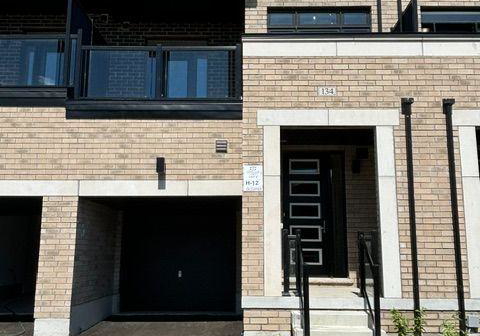 134-turnberry-lane-barrie-ontario-s13555192
