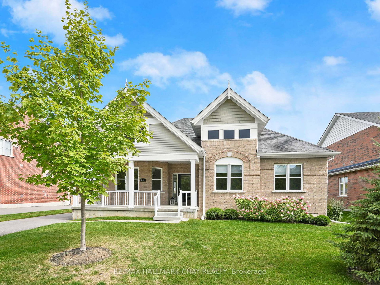 213-mary-street-clearview-ontario-s13557334