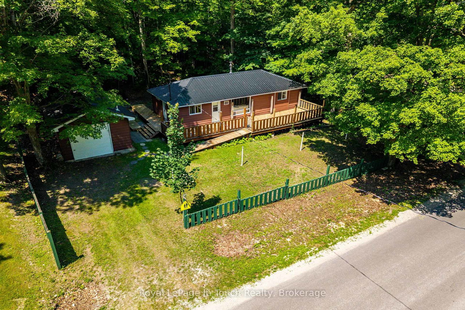 1558-champlain-road-tiny-ontario-s13557406
