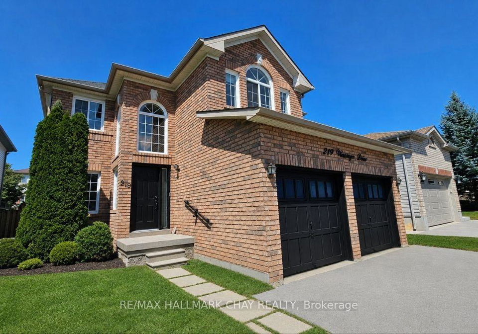 219-wessenger-drive-barrie-ontario-s13557684