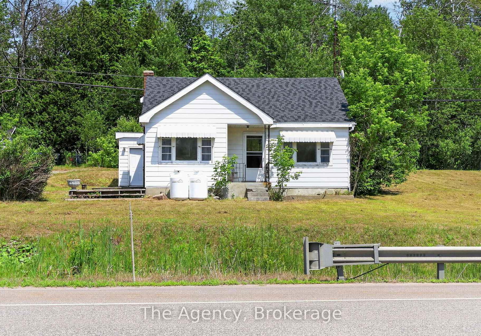 11401-highway-12-severn-ontario-s13562012