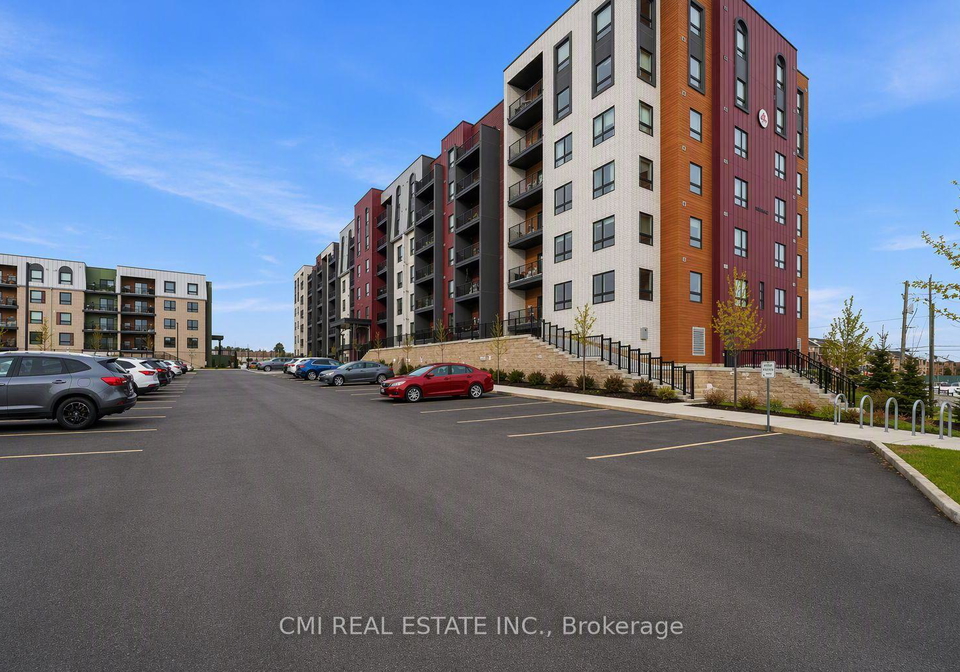 4-spice-way-barrie-ontario-s13562200