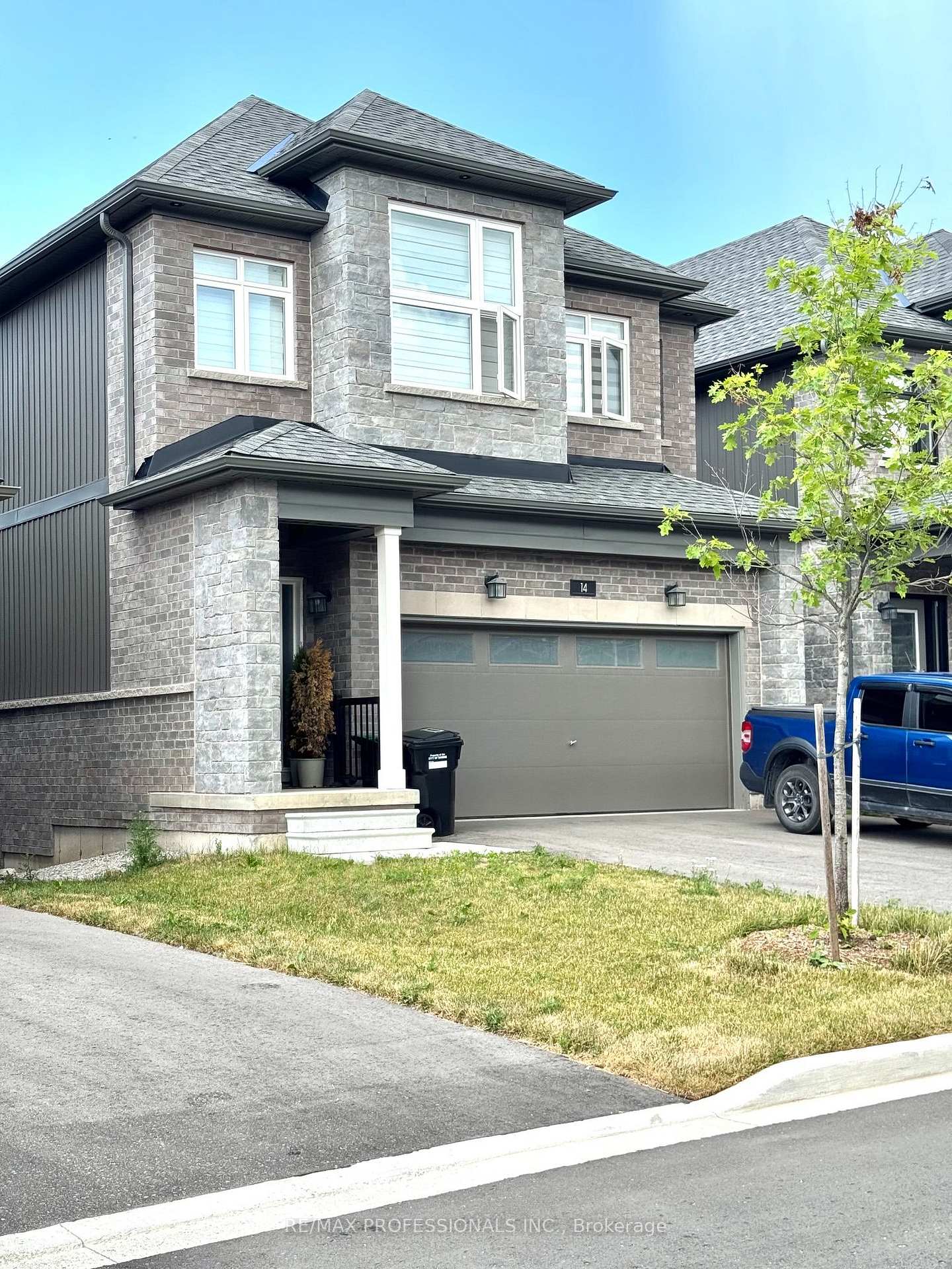 14-barnyard-trail-barrie-ontario-s13562410