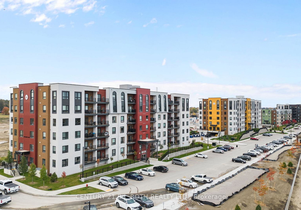10-culinary-lane-barrie-ontario-s13562590