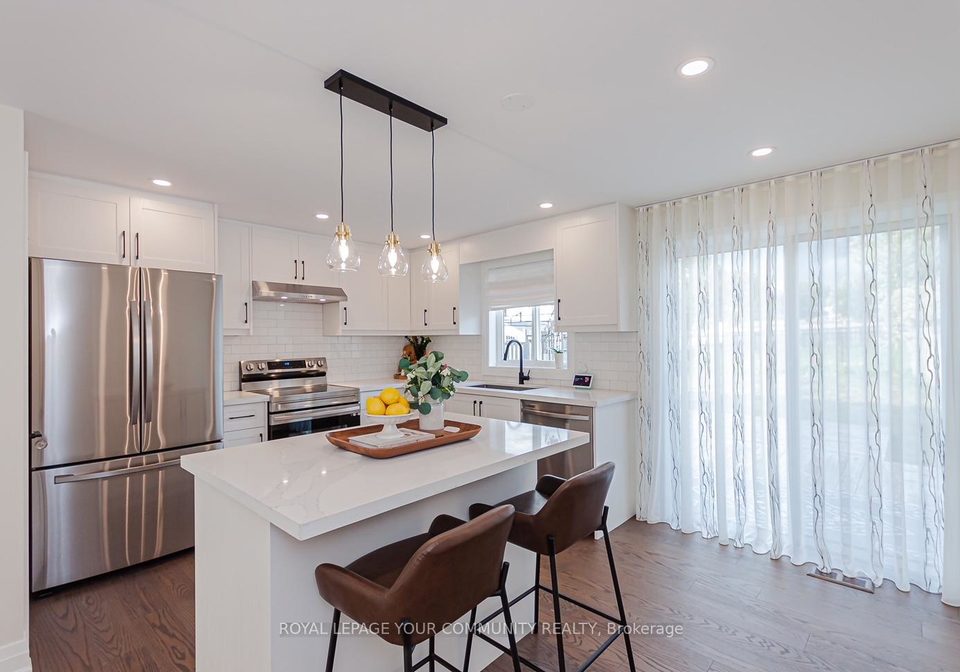 5-selkirk-crescent-barrie-ontario-s13563324