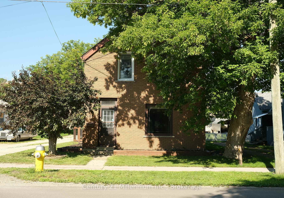 104-spruce-street-collingwood-ontario-s13566384