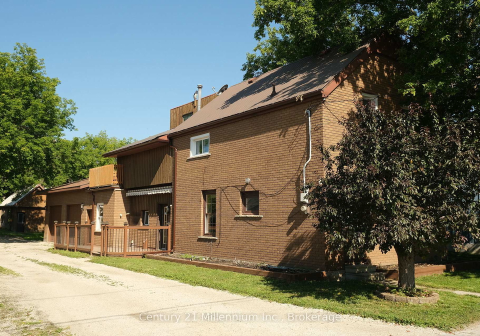104-spruce-street-collingwood-ontario-s13566384