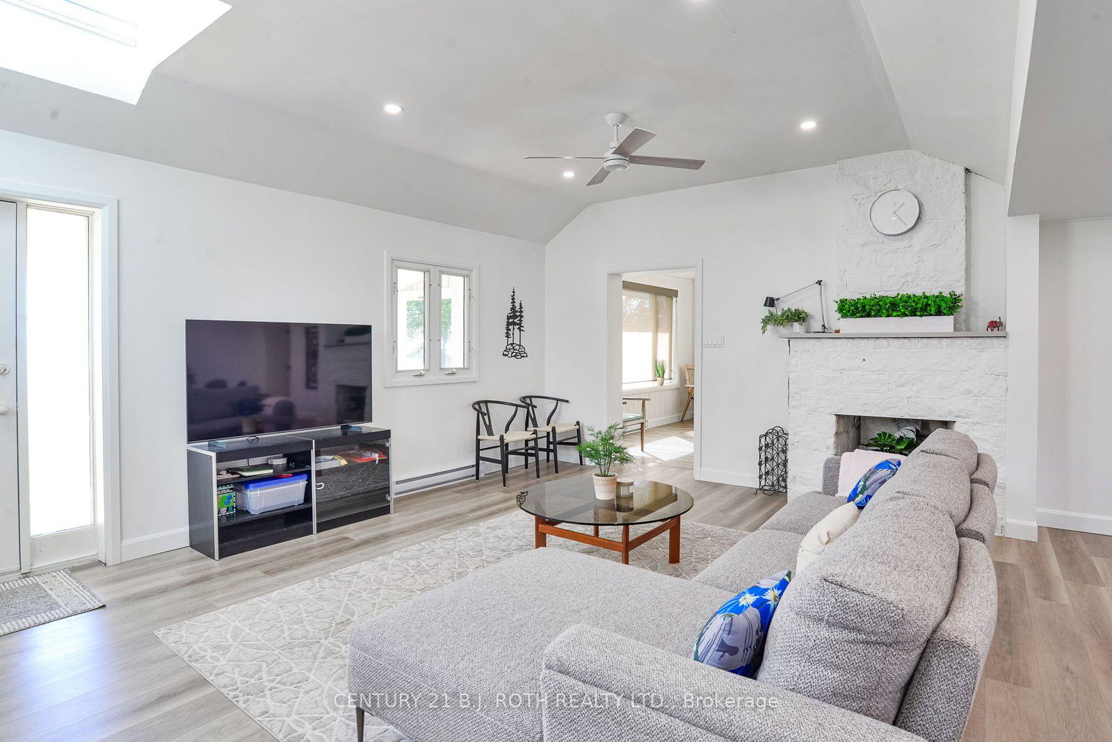 3568-w-amilia-drive-w-ramara-ontario-s13566998