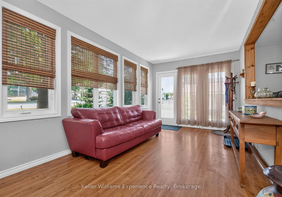 281-park-street-tay-ontario-s13567390