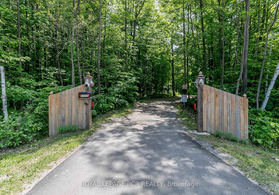 14808-hwy-12-tay-ontario-s13567542
