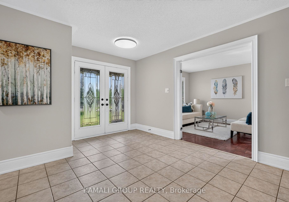 10-rebecca-court-barrie-ontario-s13568780