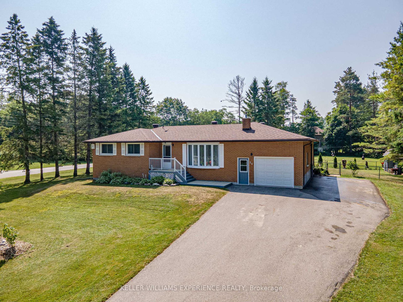 25-lamers-crescent-clearview-ontario-s13569416