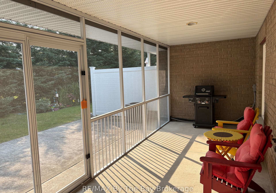 65-meadow-lane-wasaga-beach-ontario-s13571032
