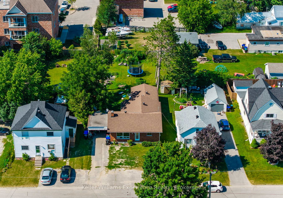 9-wolfe-street-penetanguishene-ontario-s13571870