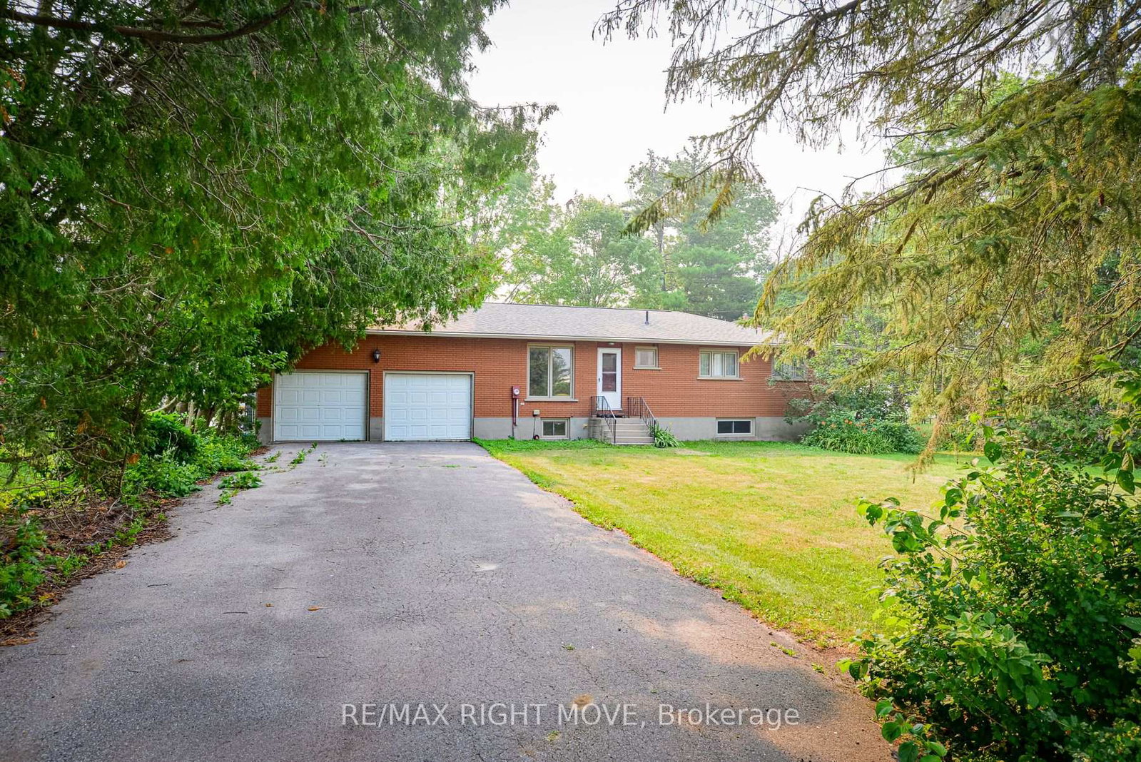 3877-wood-avenue-severn-ontario-s13572242