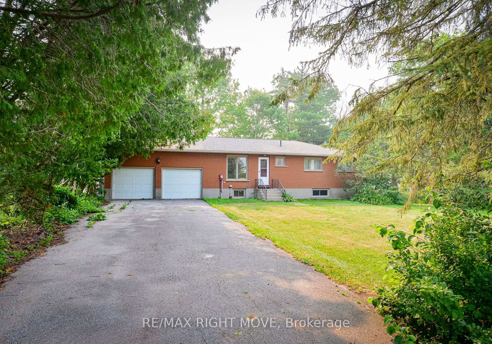3877-wood-avenue-severn-ontario-s13572242