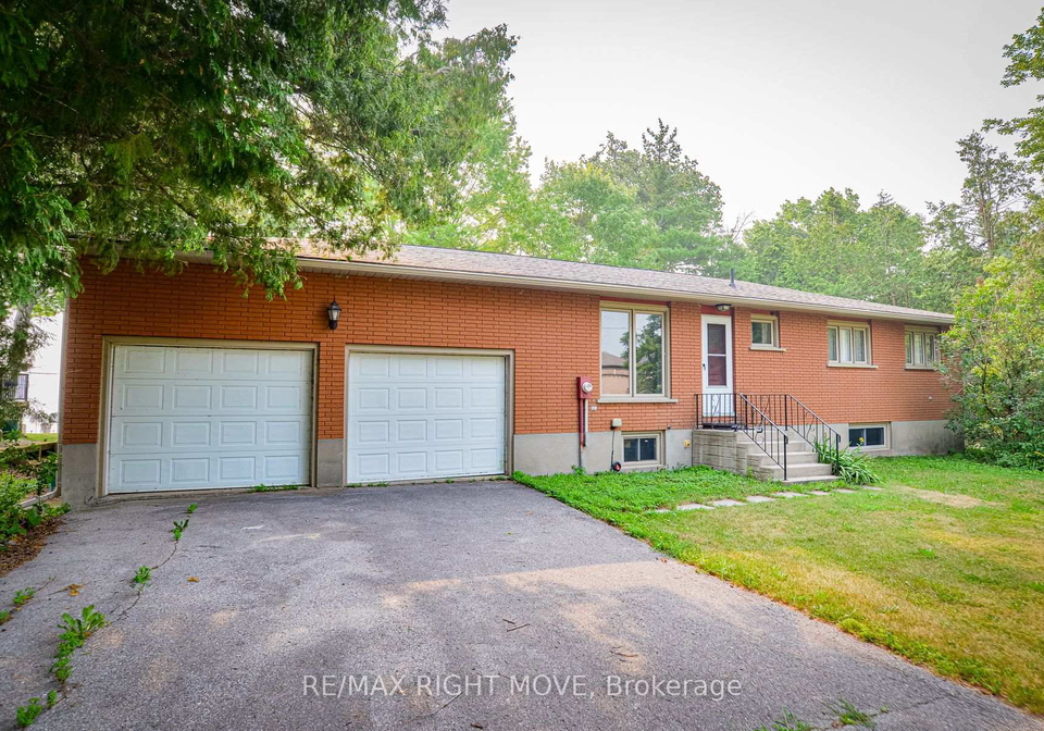 3877-wood-avenue-severn-ontario-s13572242