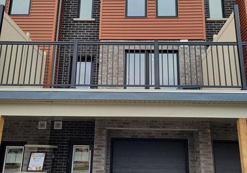 27-fairlane-avenue-barrie-ontario-s13572982