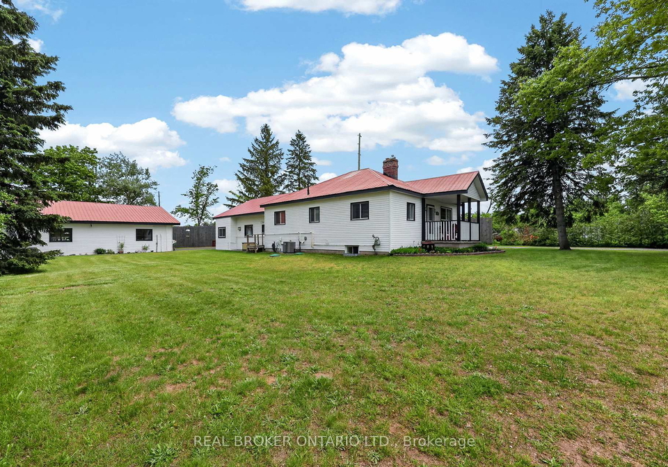 4675-uhthoff-line-orillia-ontario-s13573530