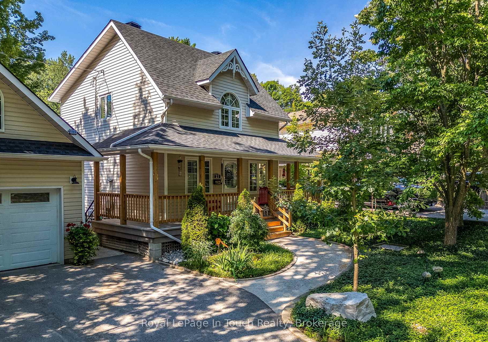 27-don-street-penetanguishene-ontario-s13575940