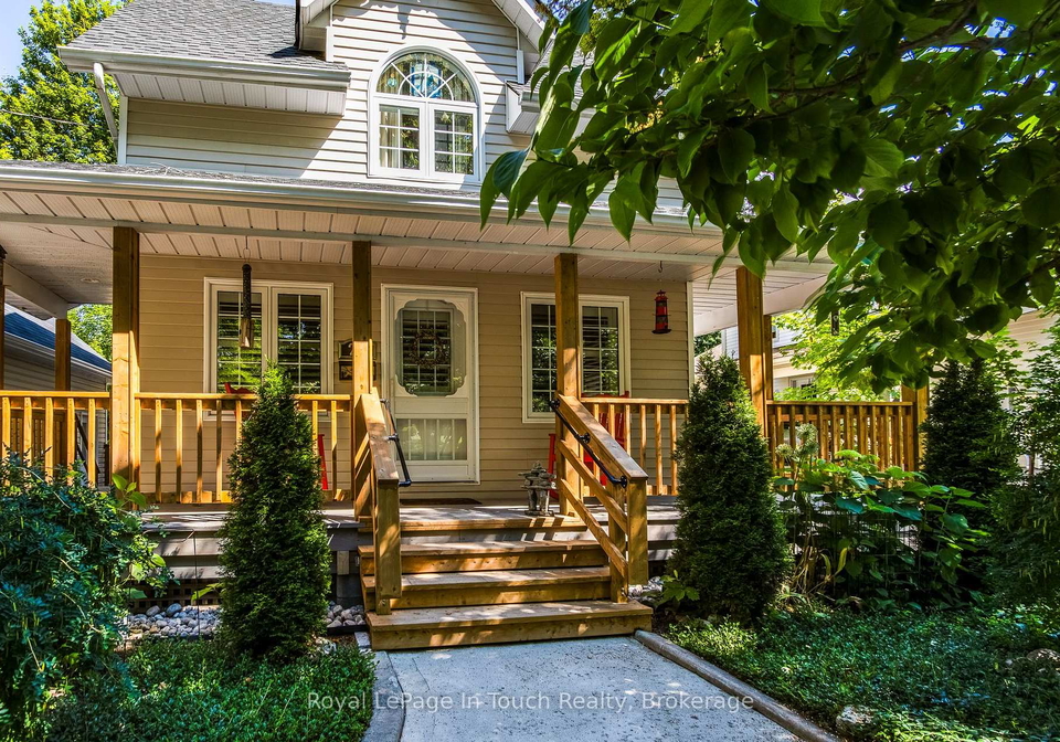 27-don-street-penetanguishene-ontario-s13575940