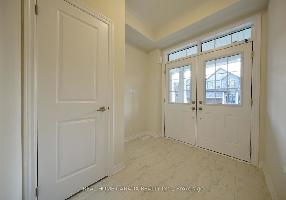24-durham-avenue-barrie-ontario-s13578528