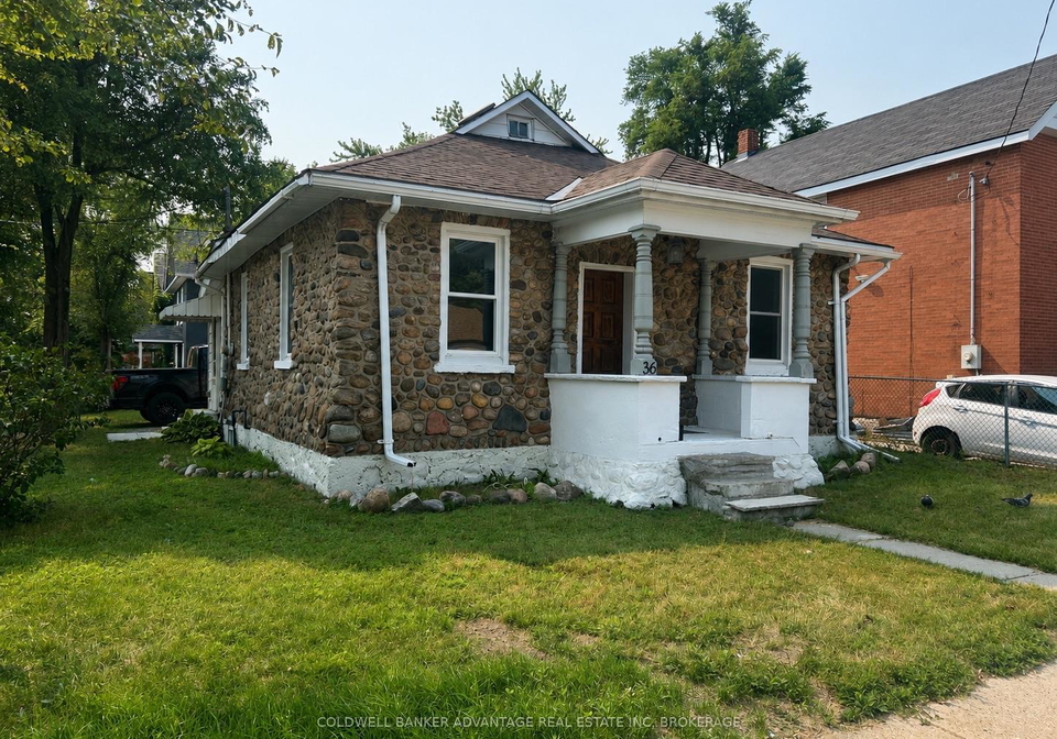 36-sanford-street-barrie-ontario-s13579022