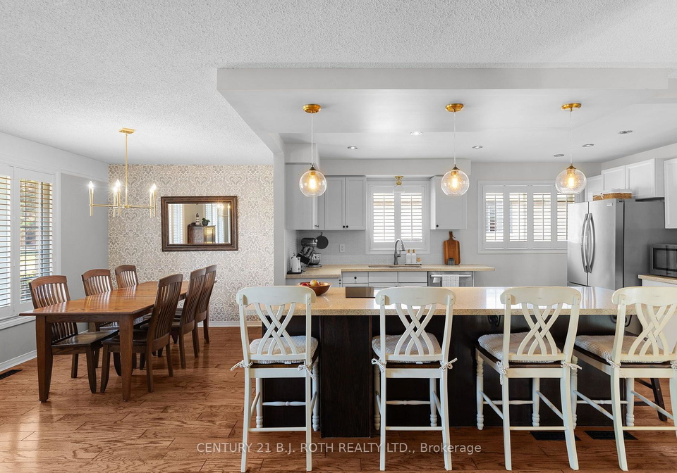 305-park-street-orillia-ontario-s13579812