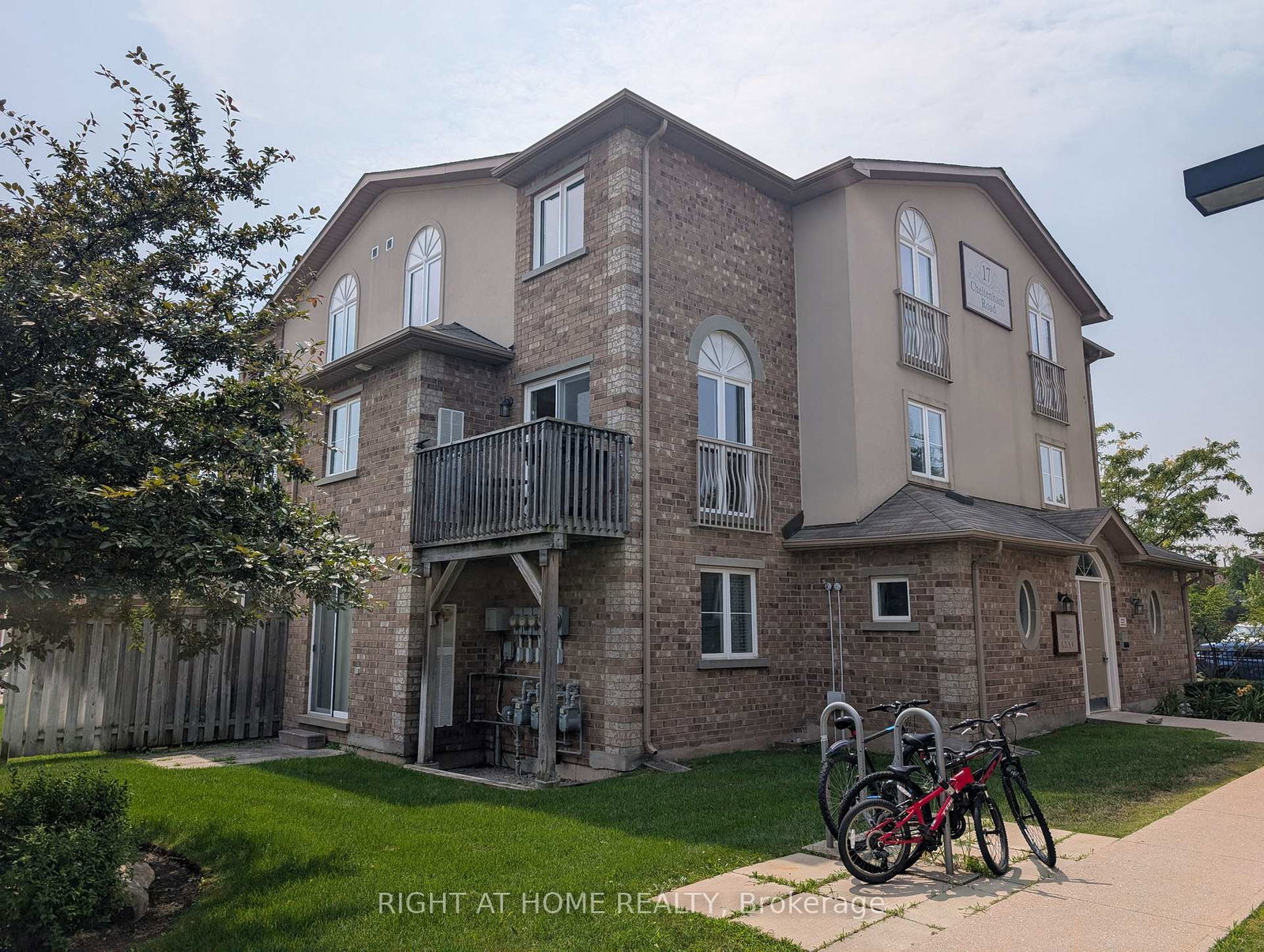 17-cheltenham-road-barrie-ontario-s13579924