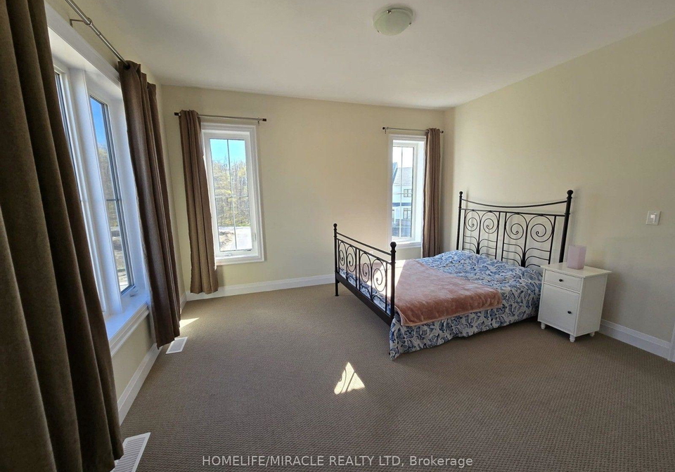 6-aldwinckle-avenue-oro-medonte-ontario-s13581100
