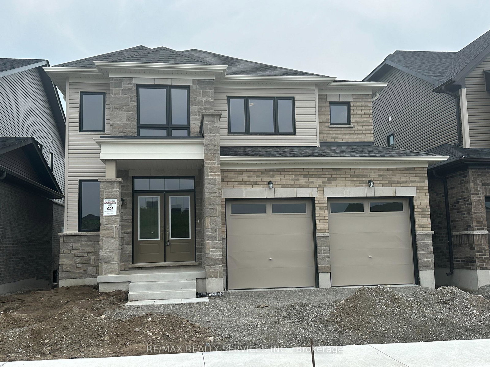 136-thicketwood-avenue-barrie-ontario-s13581132