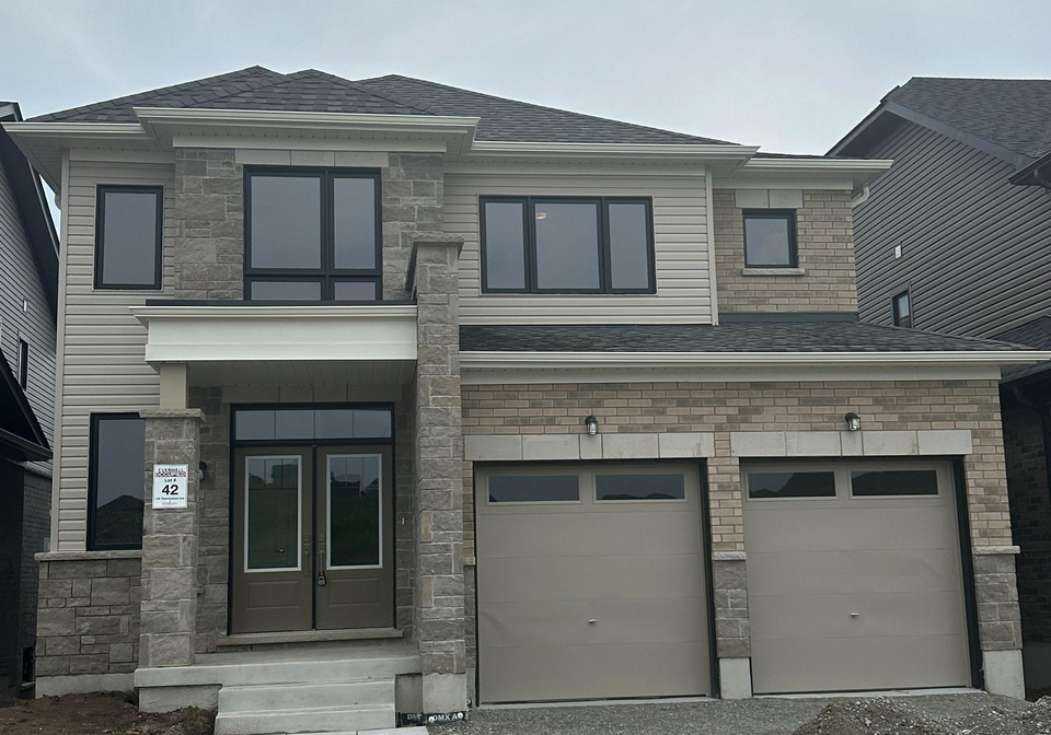 136-thicketwood-avenue-barrie-ontario-s13581132