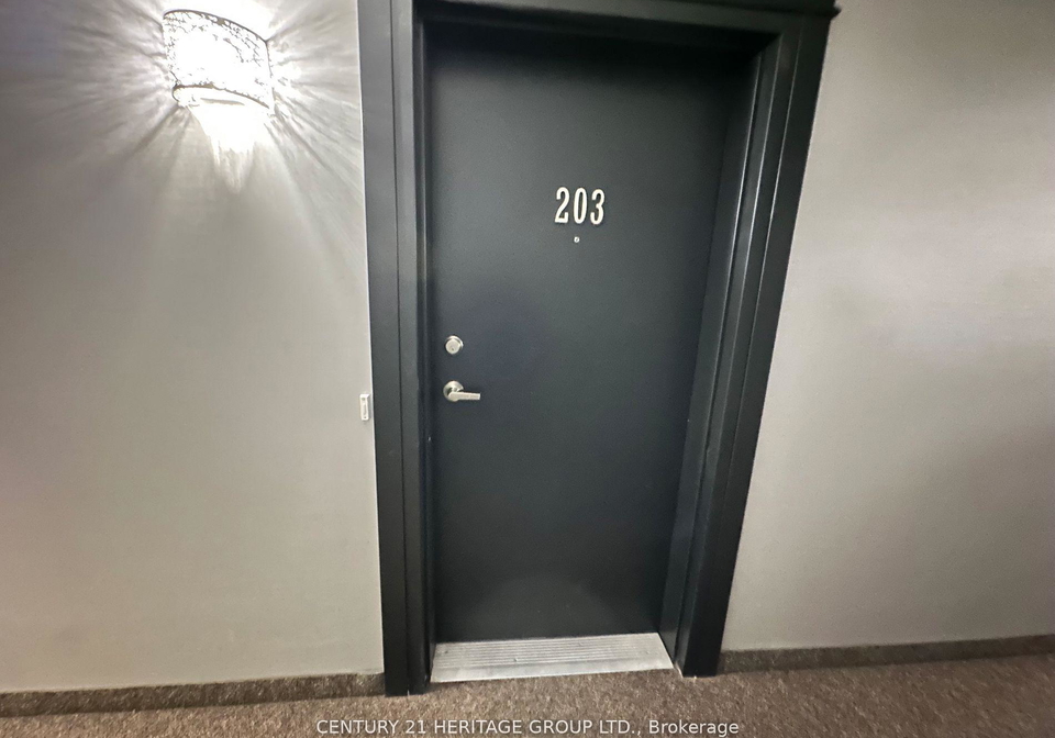 39-ferndale-drive-s-barrie-ontario-s13583078