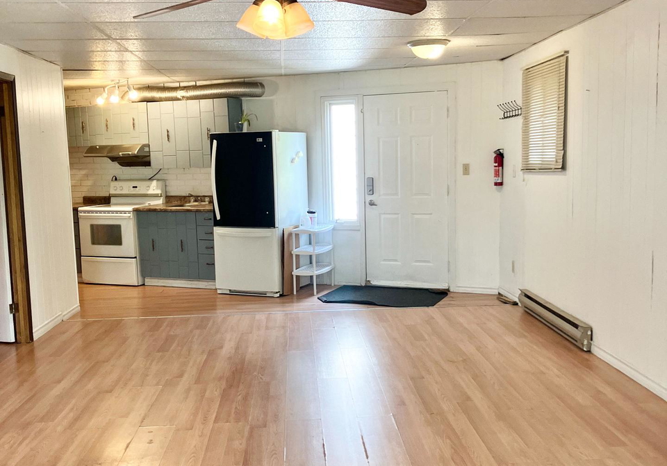80-innisfil-street-barrie-ontario-s13584036
