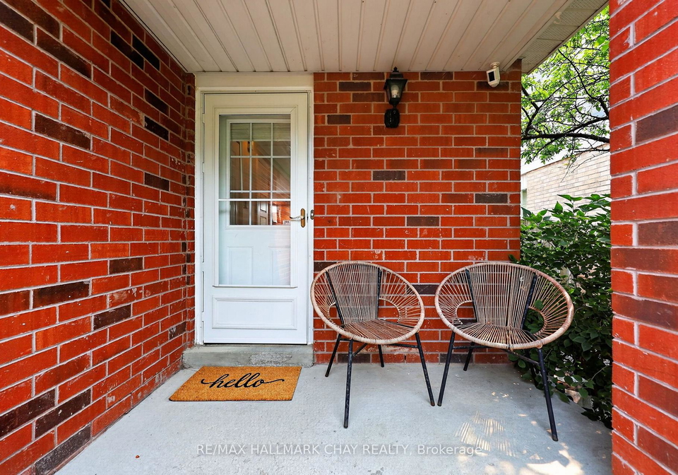65-pickett-crescent-barrie-ontario-s13584206