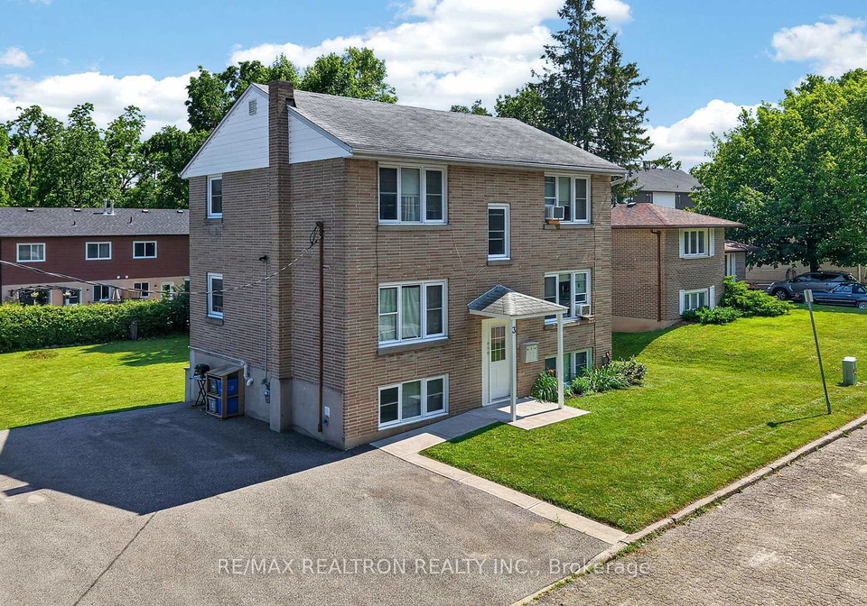 3-east-street-barrie-ontario-s13586364