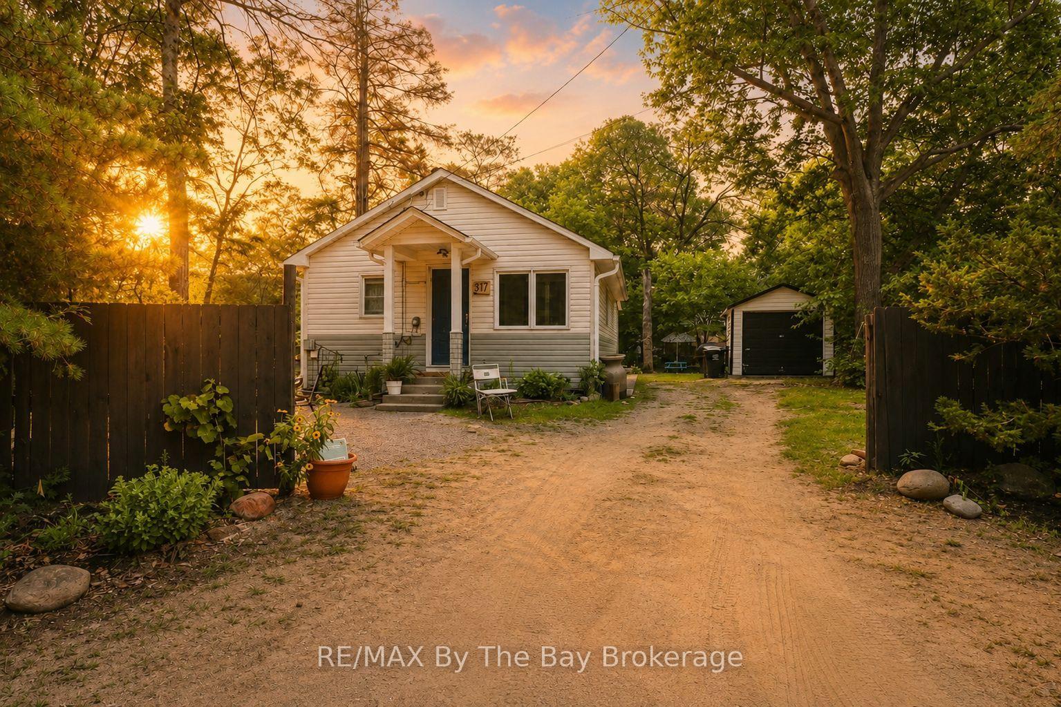 217-dunkerron-avenue-wasaga-beach-ontario-s13587204