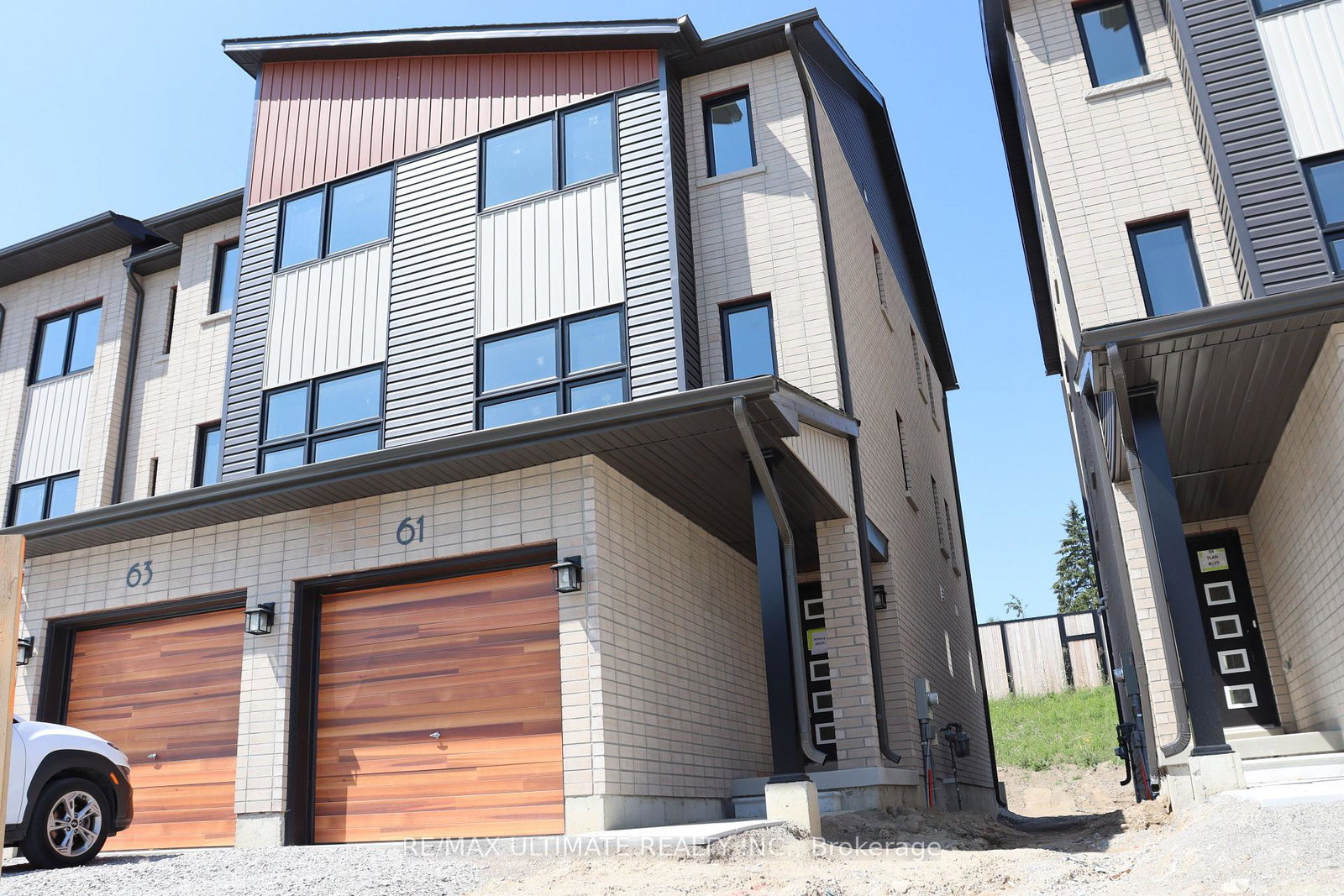 61-flan-boulevard-barrie-ontario-s13587954