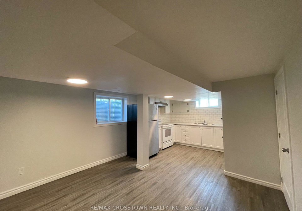 76a-basement-owen-street-barrie-ontario-s13589542