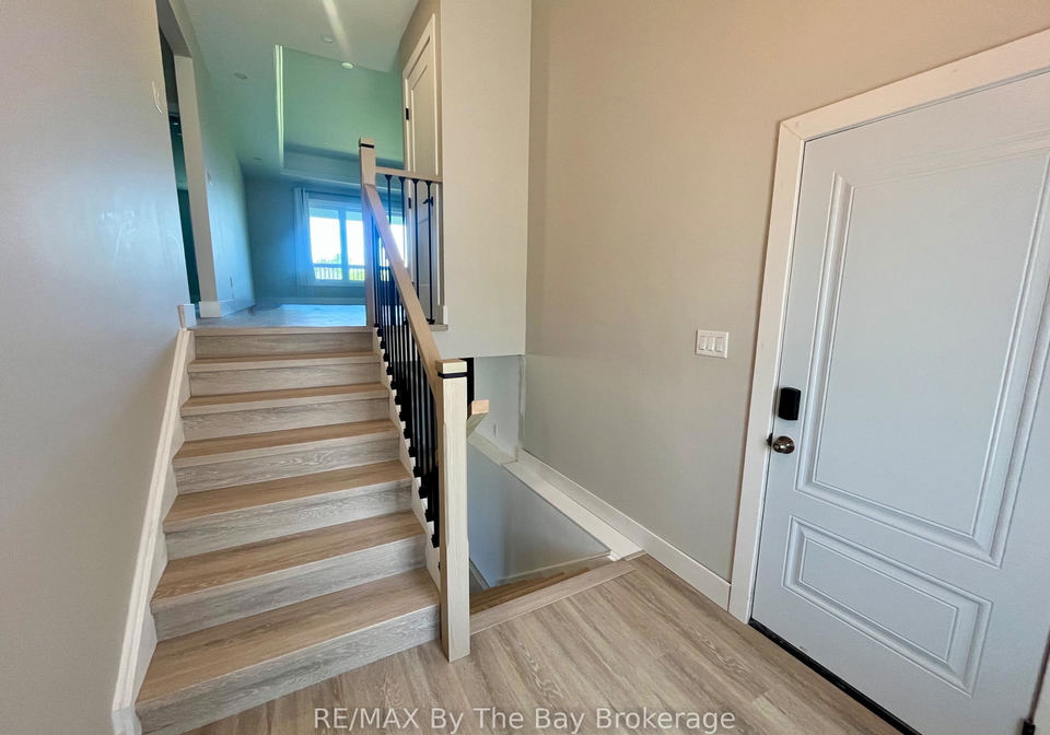 22-lakeshore-road-wasaga-beach-ontario-s13589980
