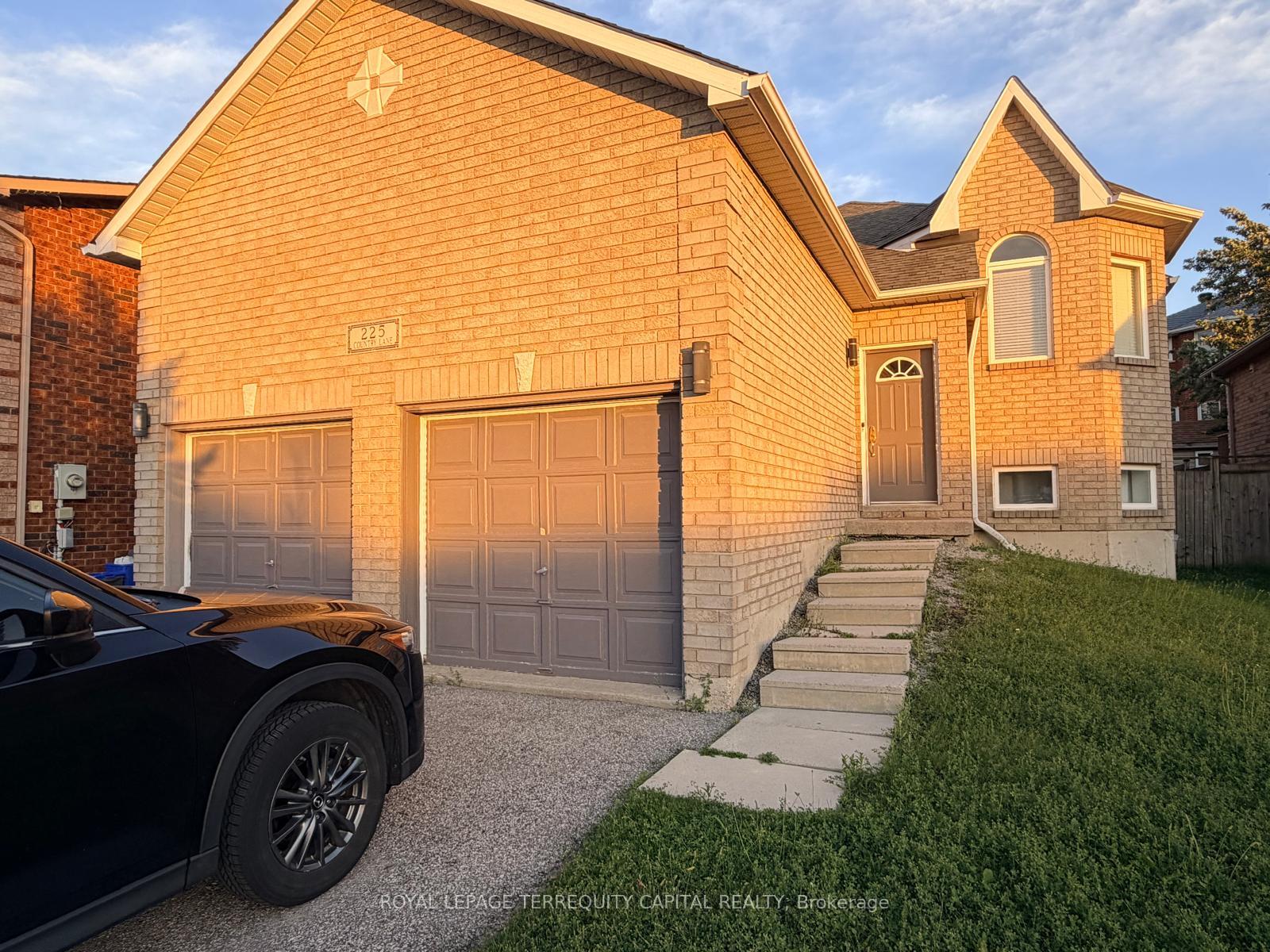 225-country-lane-barrie-ontario-s13590410