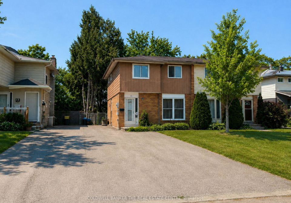 11-chaucer-crescent-barrie-ontario-s13590654