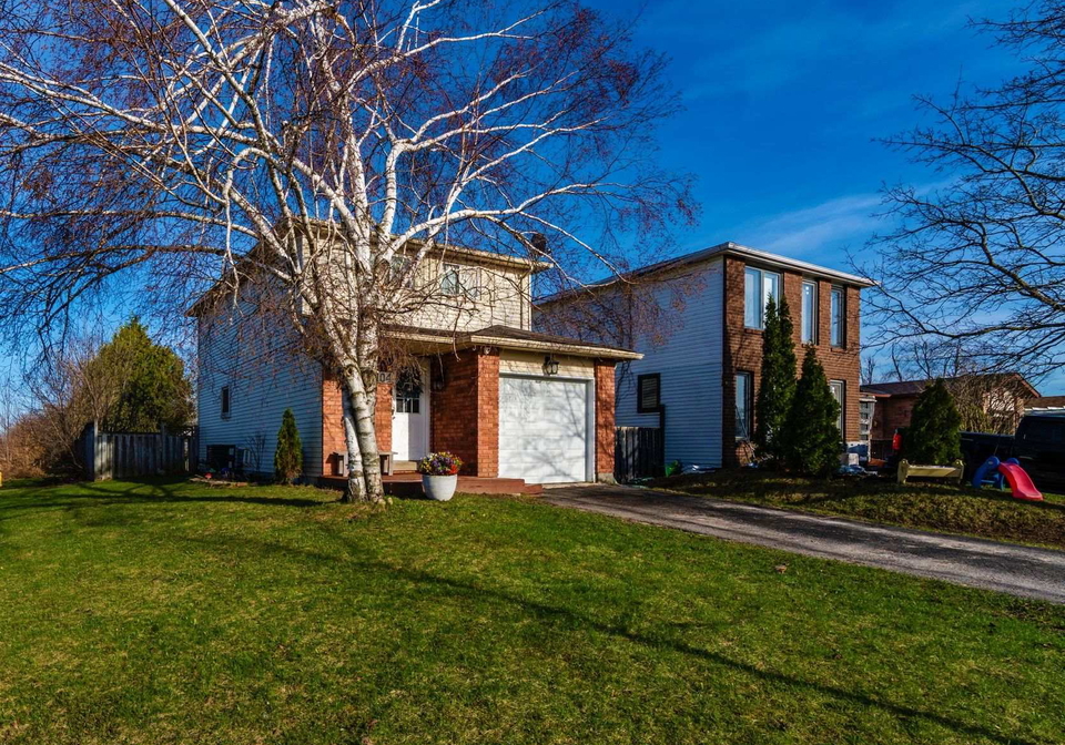 104-hickling-trail-barrie-ontario-s13591030