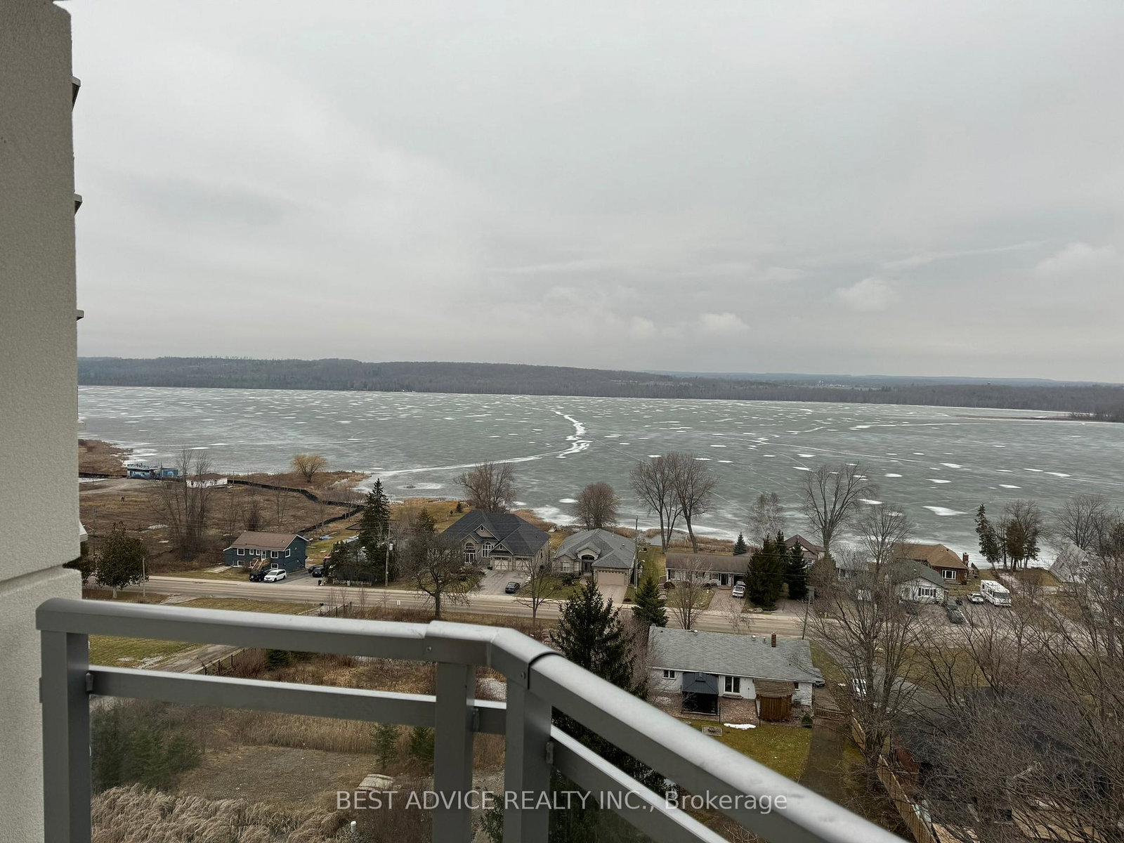 56-lakeside-terrace-barrie-ontario-s13591032