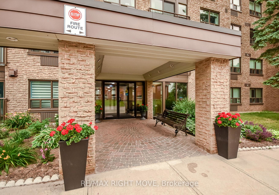 54-fittons-road-w-orillia-ontario-s13591736
